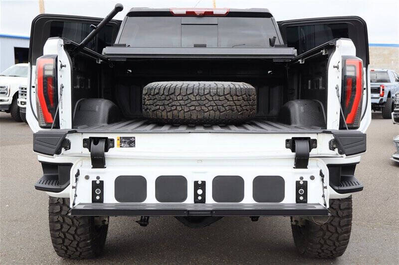 2025 GMC Sierra 3500HD