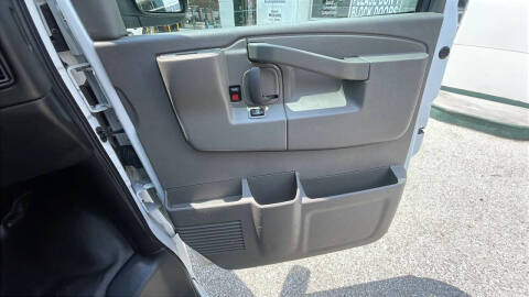 2019 Chevrolet Express 2500