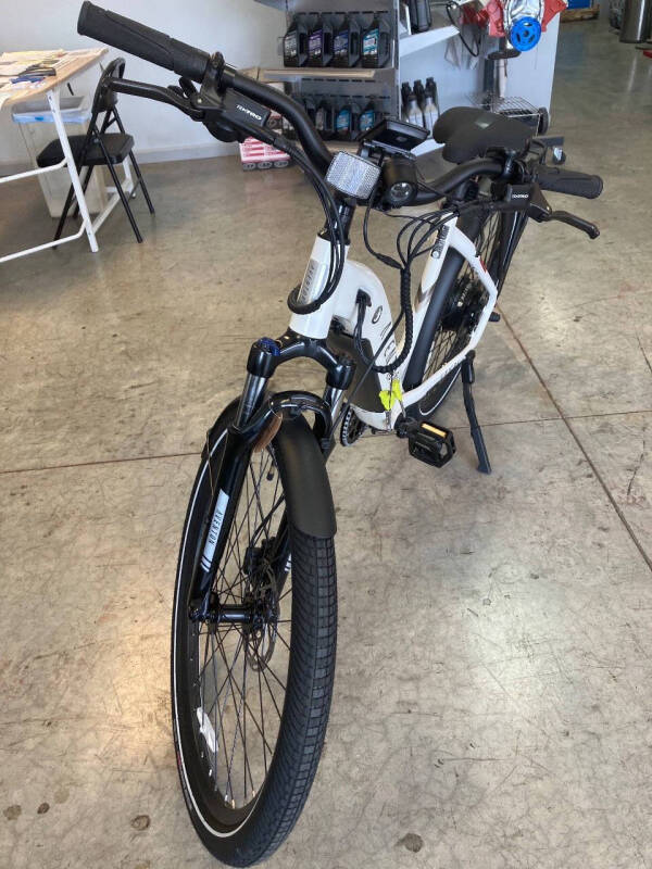 2024 Aventon Ll4f7123