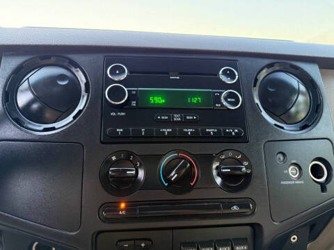 2009 Ford F-350 Super Duty XL