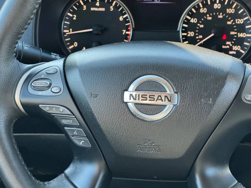 2017 Nissan Pathfinder