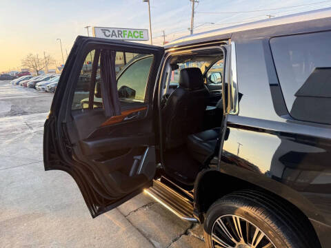 2016 Cadillac Escalade Luxury Collection