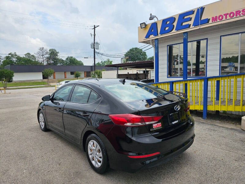 2018 Hyundai Elantra SE photo 11