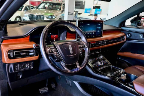 2021 Lincoln Nautilus Reserve