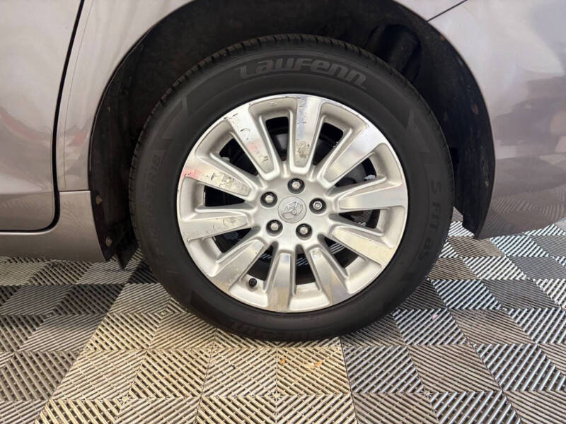 2016 Toyota Sienna XLE 7-Passenger