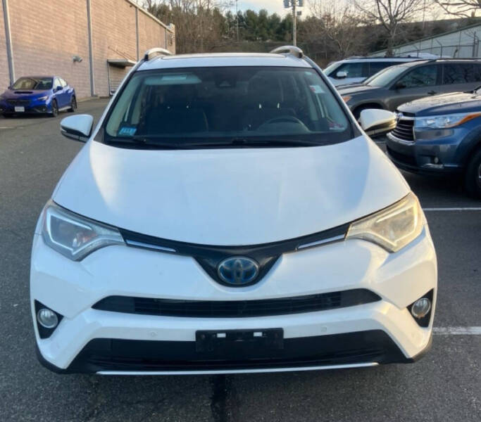 2016 Toyota RAV4 Hybrid XLE