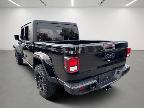 2022 Jeep Gladiator Willys