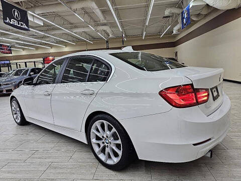 2015 BMW 3 Series 320i