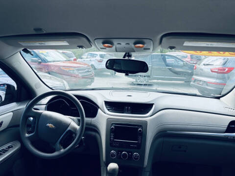 2016 Chevrolet Traverse LS