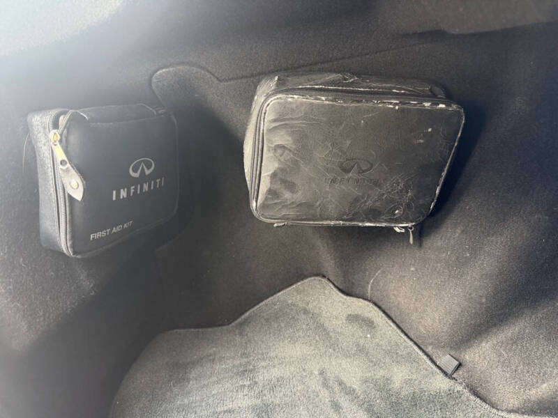 2008 Infiniti M45