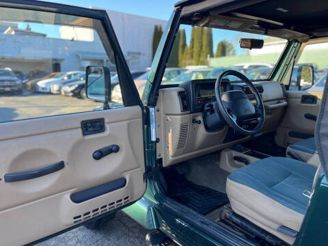 2000 Jeep Wrangler Sahara
