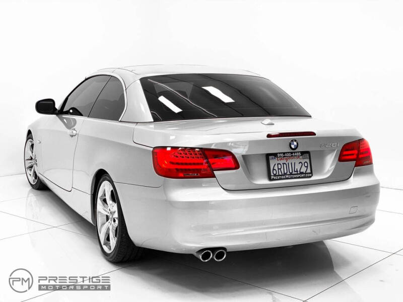 2011 BMW 3 Series 328i