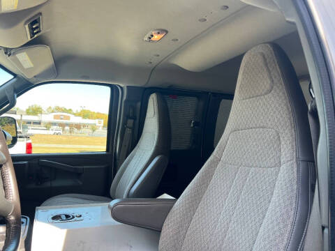 2016 Chevrolet Express LS 3500