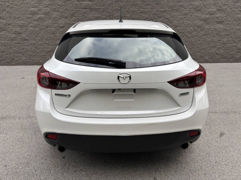 2016 Mazda MAZDA3 i Sport