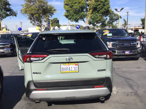 2019 Toyota RAV4 Adventure