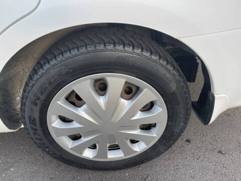 2015 Nissan Versa 1.6 S Plus