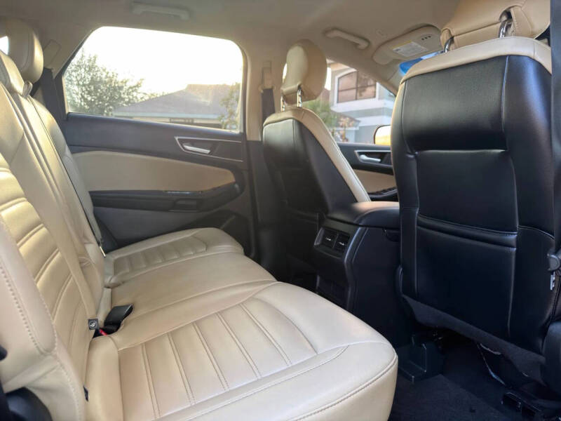 2019 Ford Edge SEL