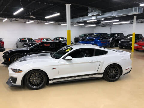 2018 Ford Mustang for sale at Fox Valley Motorworks in Lake In The Hills IL