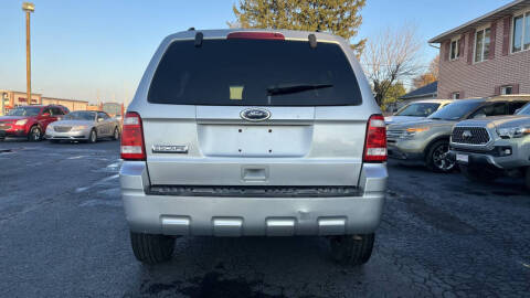 2010 Ford Escape XLT