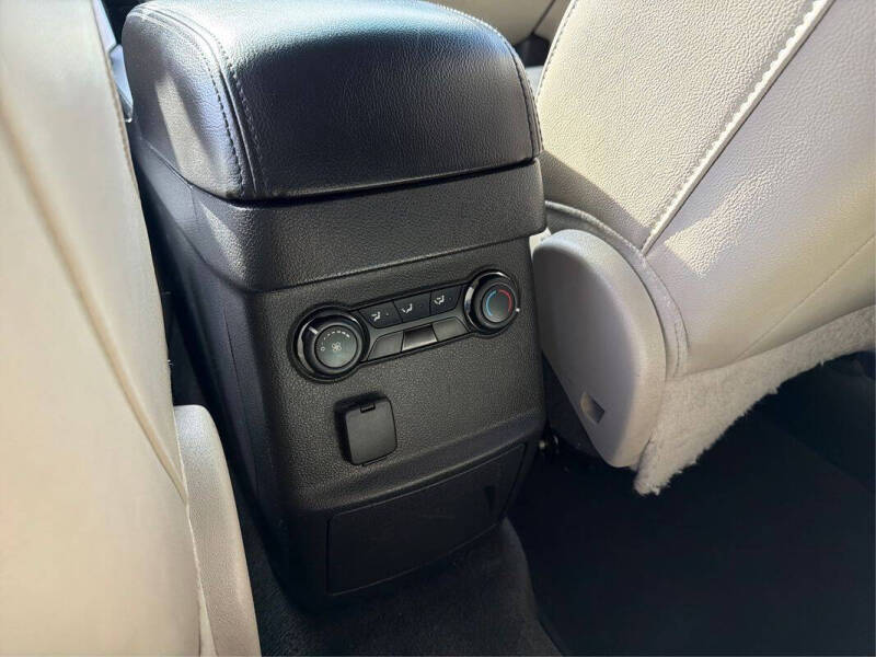 2011 Ford Explorer XLT