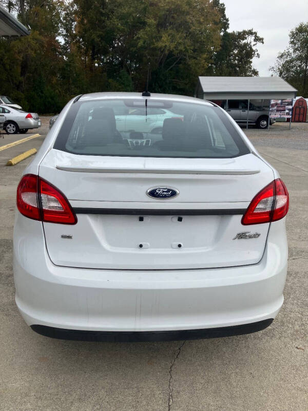 2012 Ford Fiesta SE