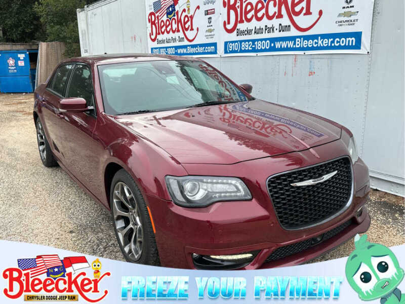 2018 Chrysler 300 S