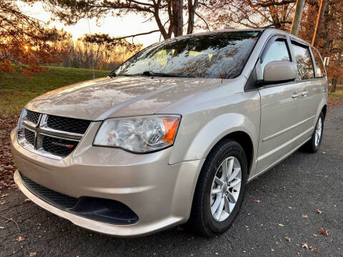 2014 Dodge Grand Caravan for sale at Morris Ave Auto Sales in Elizabeth NJ