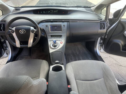2014 Toyota Prius Two