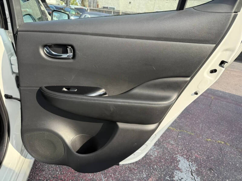 2018 Nissan LEAF