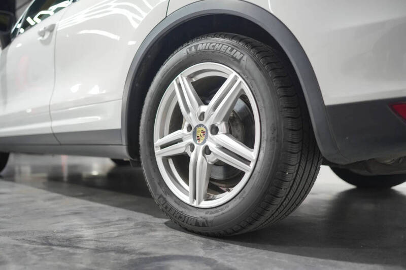 2014 Porsche Cayenne S Hybrid