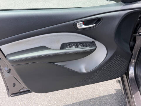 2016 Dodge Dart SXT