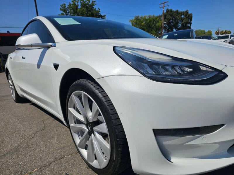 2020 Tesla Model 3 Standard Range Plus