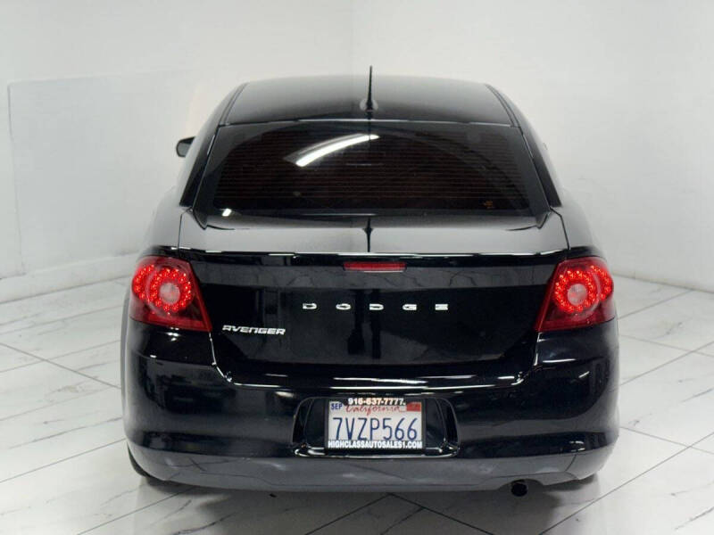 2013 Dodge Avenger SE