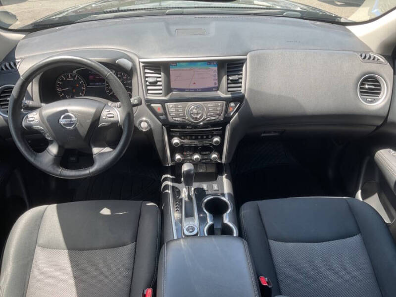 2019 Nissan Pathfinder