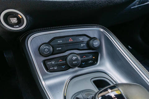 2017 Dodge Challenger