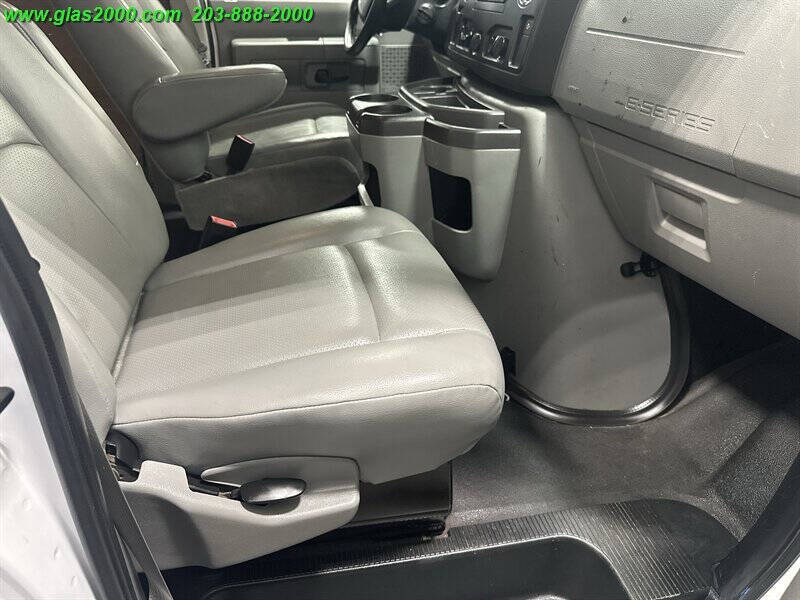 2013 Ford E-Series E-250