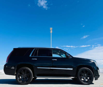 2019 Cadillac Escalade Luxury
