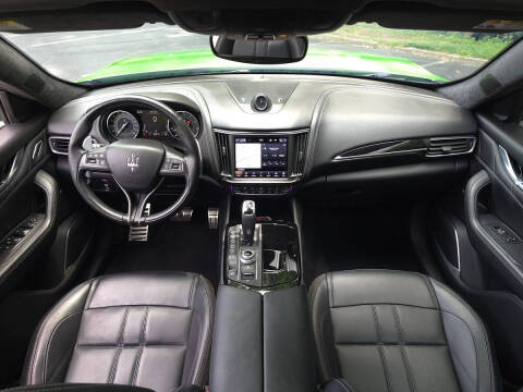 2023 Maserati Levante Modena