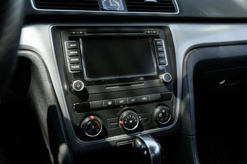 2013 Volkswagen Passat