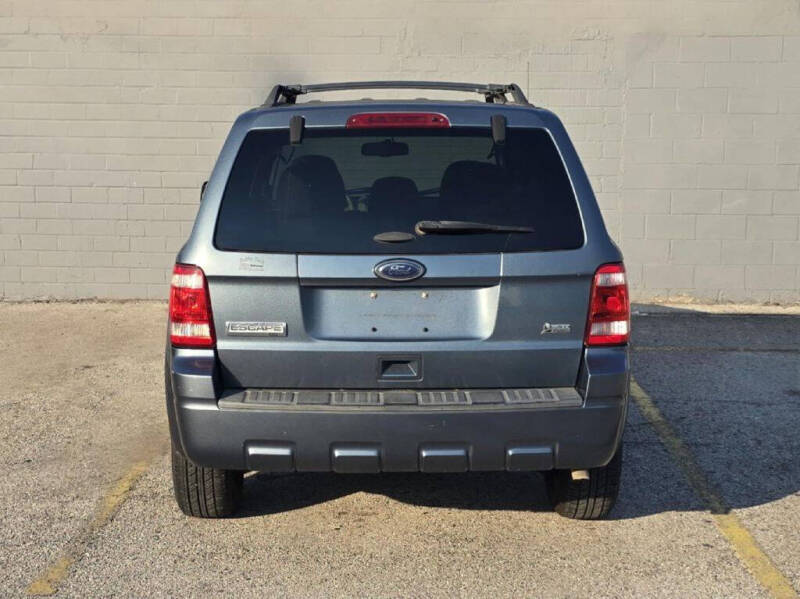2011 Ford Escape XLT