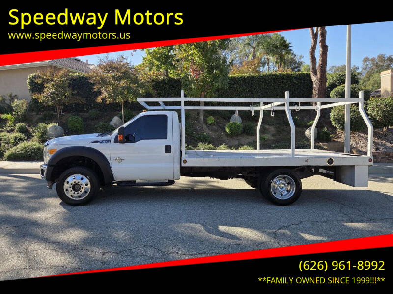 2011 Ford F-550's photo