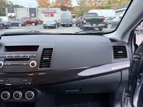 2008 Mitsubishi Lancer Evolution MR