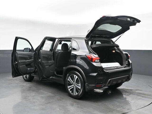 2026 Mitsubishi Outlander Sport LE