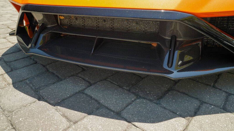 2022 Lamborghini Huracan STO