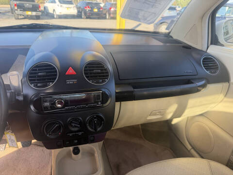 2006 Volkswagen New Beetle 2.5