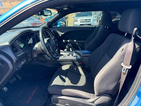 2019 Dodge Challenger SXT