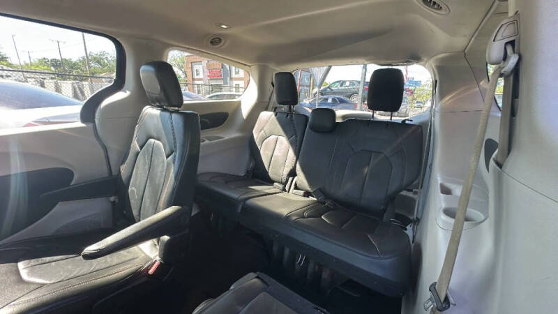 2018 Chrysler Pacifica Touring Plus