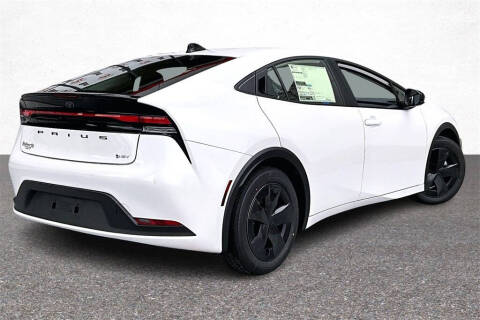 2026 Toyota Prius LE