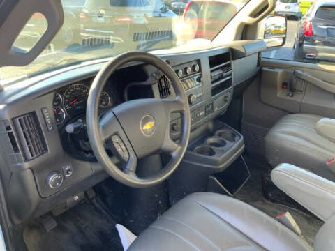 2017 Chevrolet Express 2500