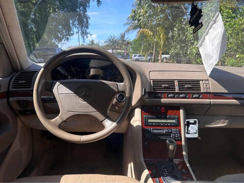 1997 Mercedes-Benz S-Class S 320 SWB